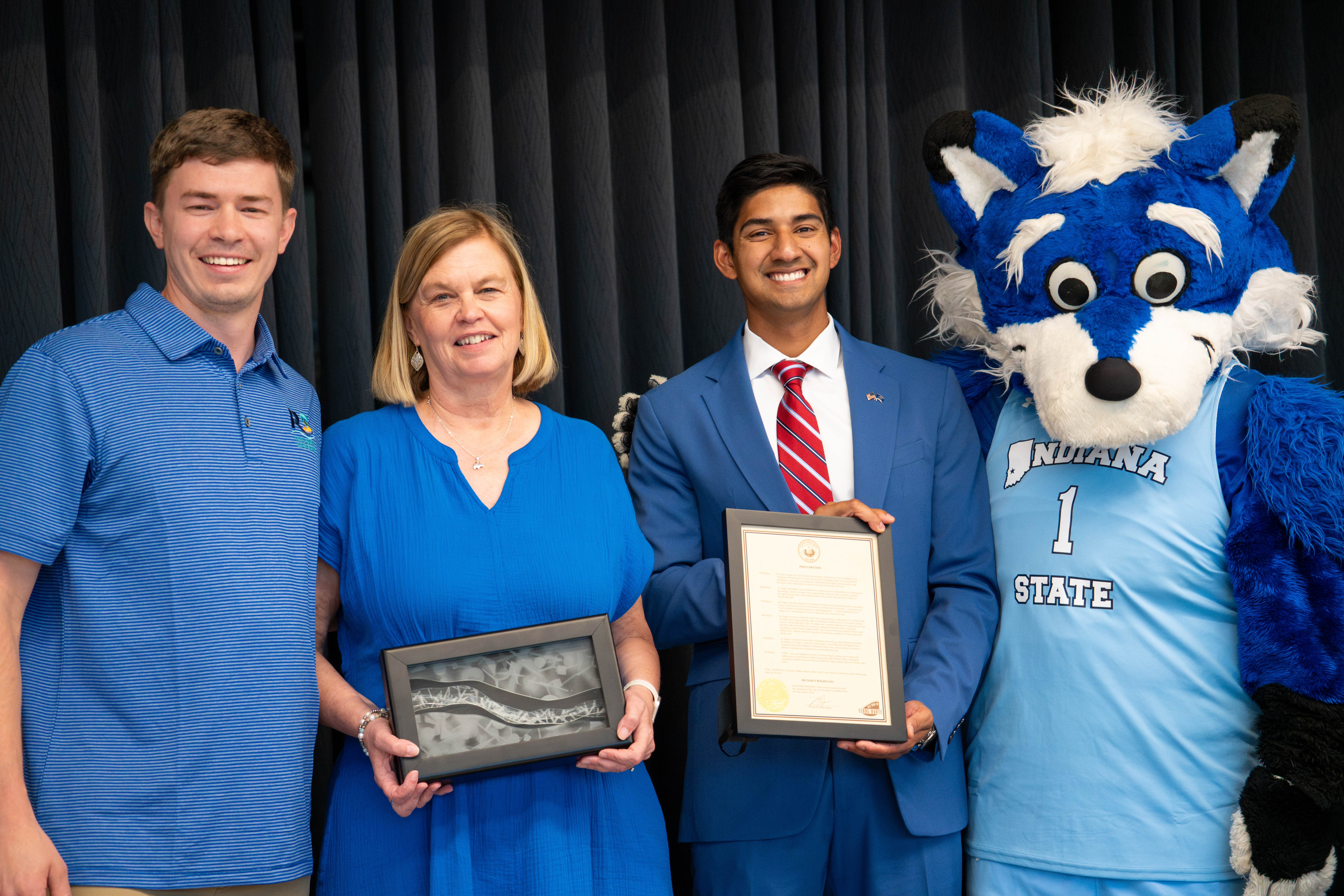 Pictured left to right: Bryan Horsman (President of the Wabash Valley Riverscape), Dr. Nancy Rogers, Terre Haute Mayor Brandon Sakbun, Sycamore Sam