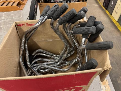 handles